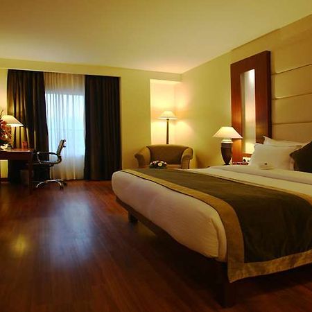 Continent Nakodar Hotel & Resorts חדר תמונה