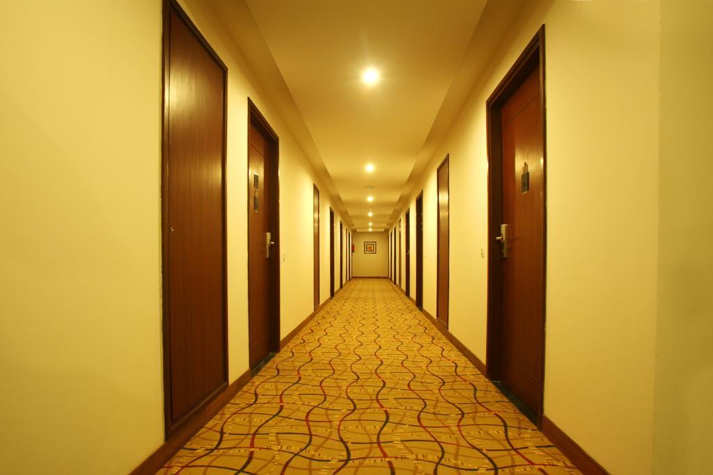 Continent Nakodar Hotel & Resorts מראה חיצוני תמונה