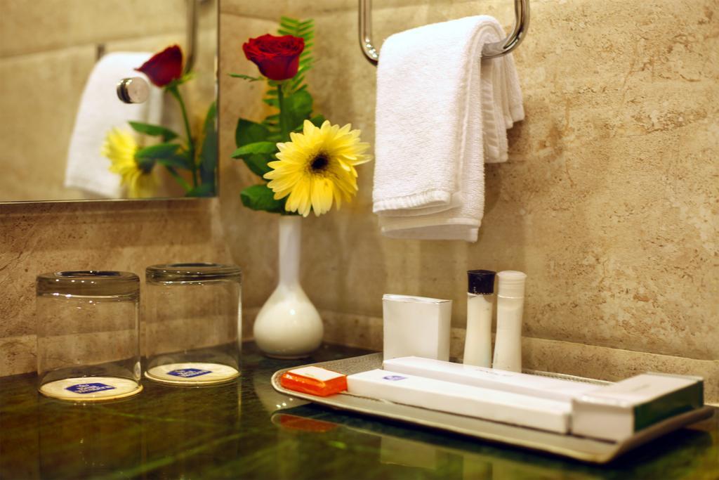 Continent Nakodar Hotel & Resorts מראה חיצוני תמונה