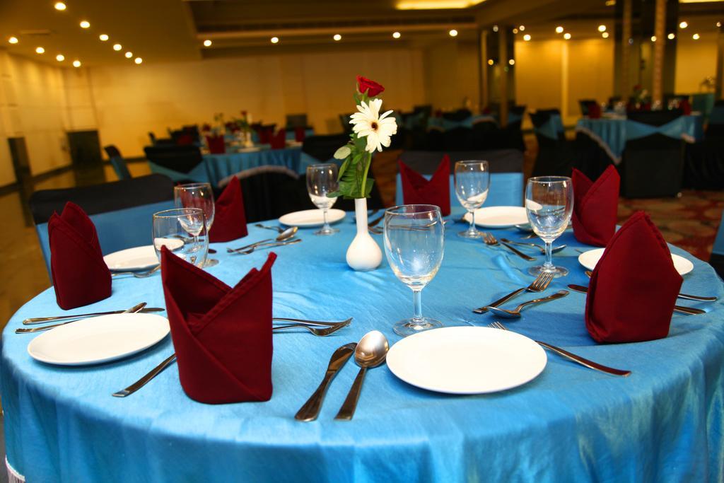 Continent Nakodar Hotel & Resorts מראה חיצוני תמונה